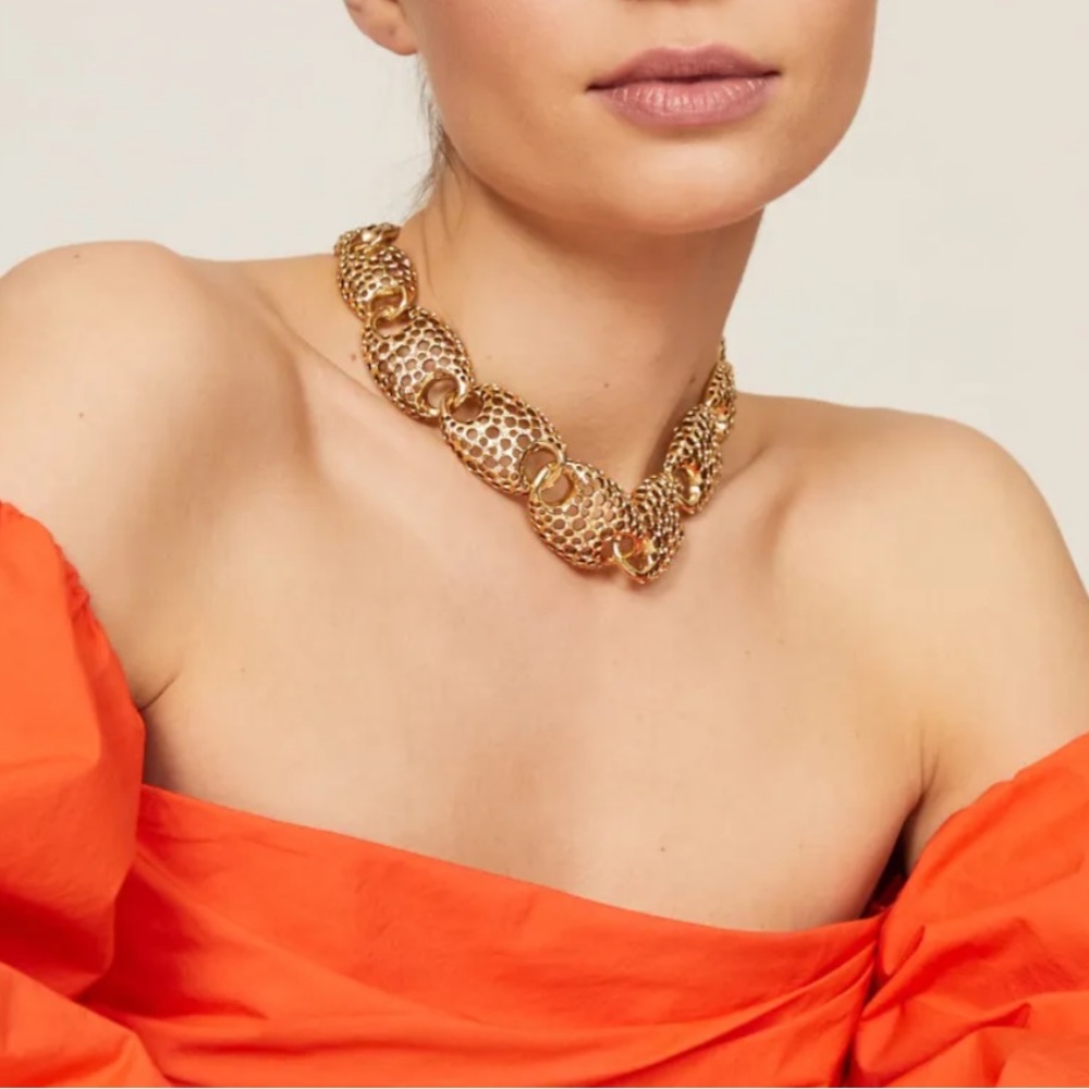 Oscar De La Renta Lobster Chain Necklace
